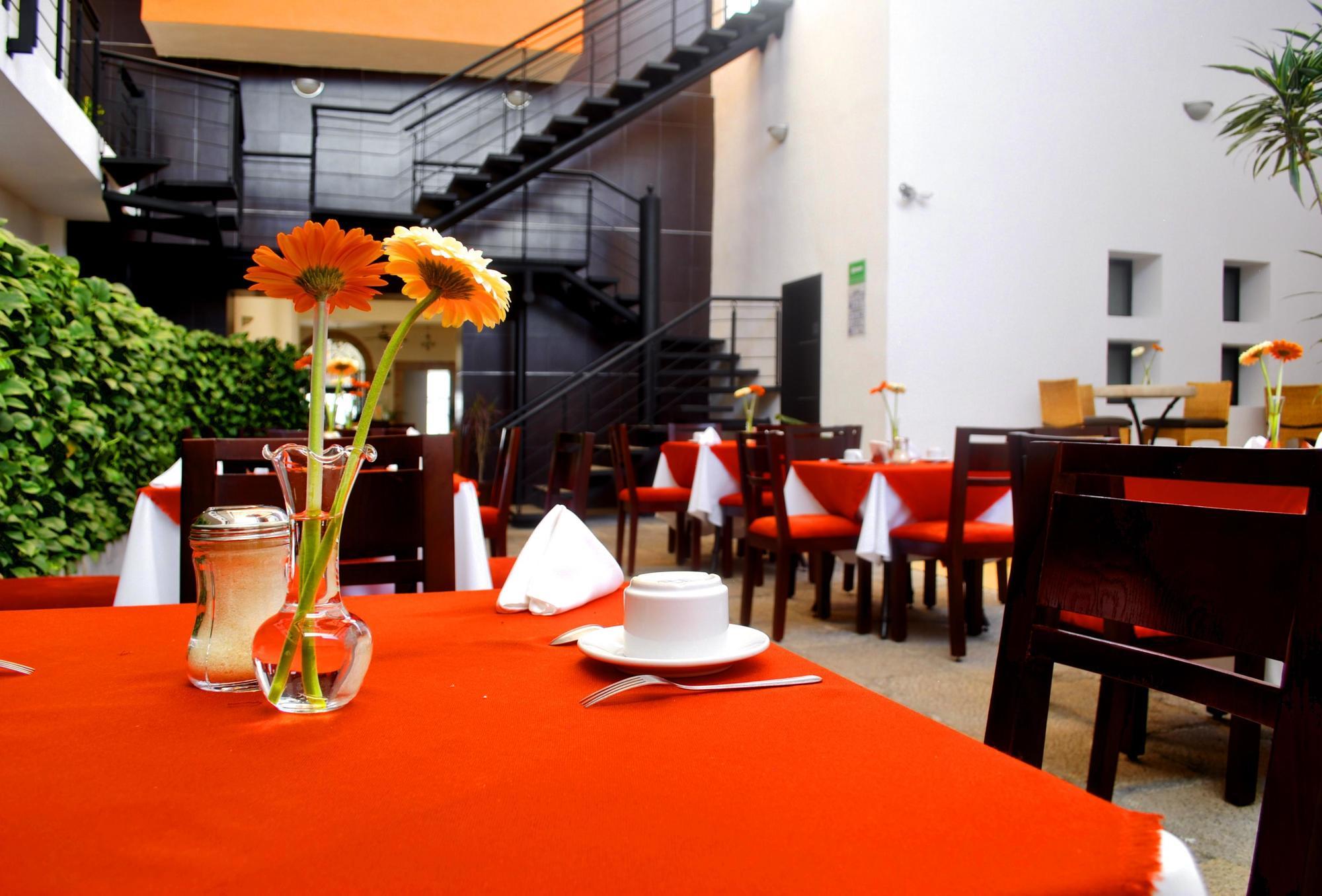Hotel Real San Juan Morelia Exterior foto
